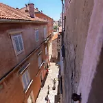 Timeless Antique Old Town With Terrace *