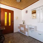 Timeless Antique Old Town With Terrace Apartman Zára