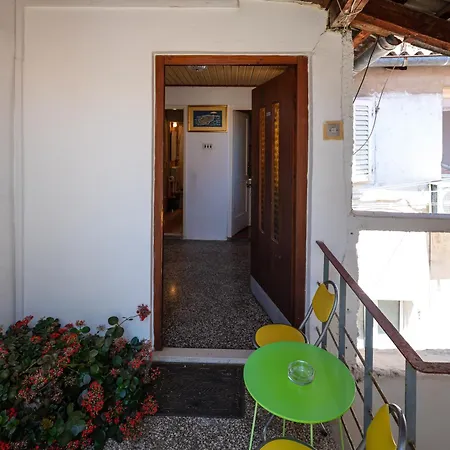 Apartment Timeless Antique Old Town With Terrace Zadar