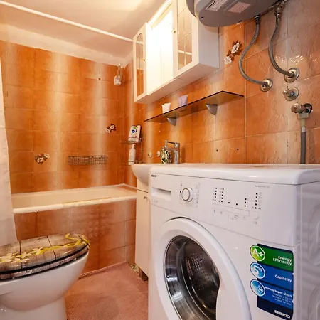 Appartamento Timeless Antique Old Town With Terrace Zara