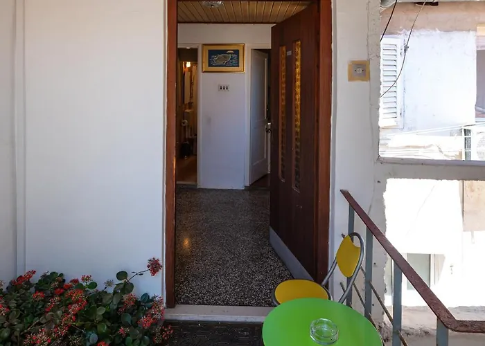 Lägenhet Timeless Antique Old Town With Terrace Zadar